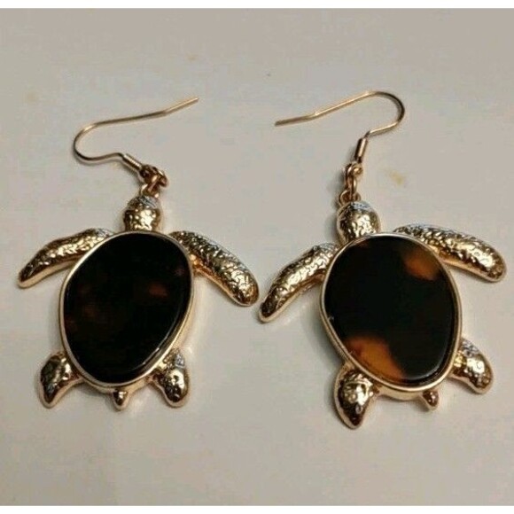Pair Of Golden Turtle Earrings Abalone Center Dangle - Picture 1 of 4